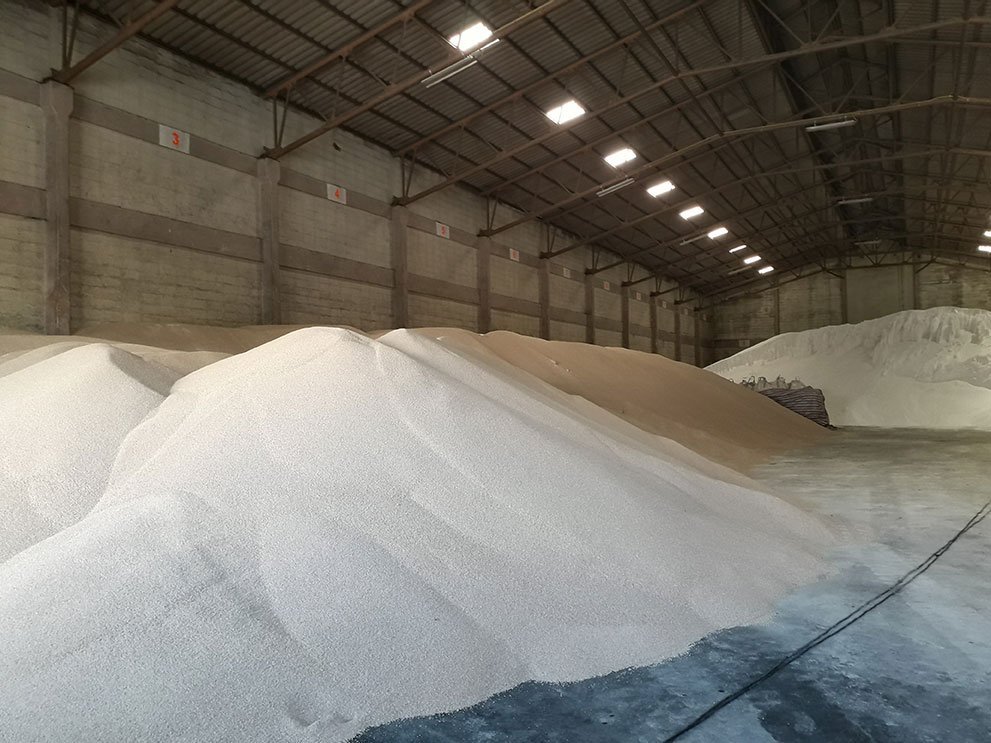 Urea supply and logistics